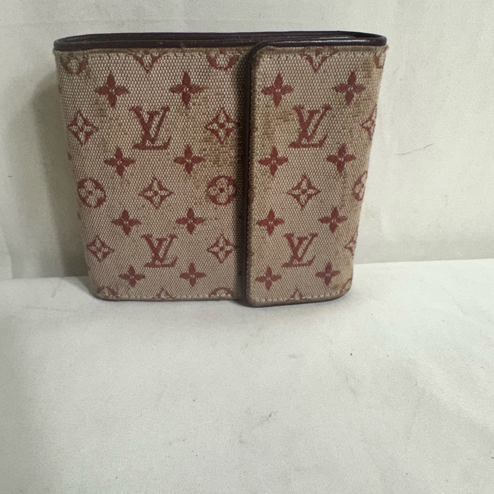 Louis Vuitton Wallet